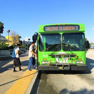 Bus picking up customers